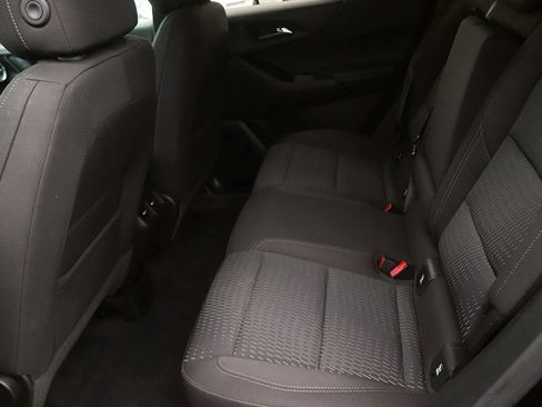 Used 2025 Chevrolet Equinox LT AWD/4WD image 14