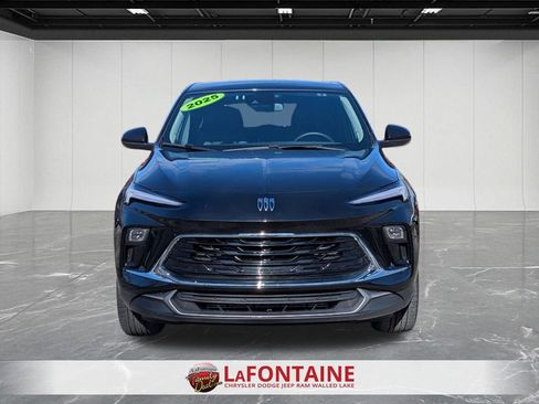 Used 2025 Buick Encore GX Preferred image 2