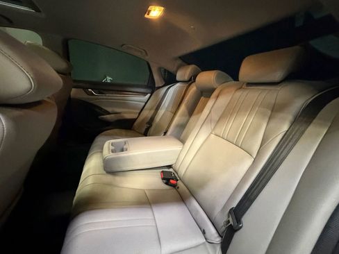 Used 2018 Honda Accord EX-L image 21