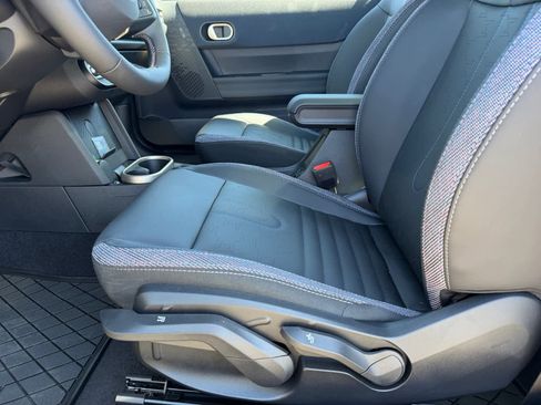 New 2026 MINI Cooper 2-Door Hardtop image 11