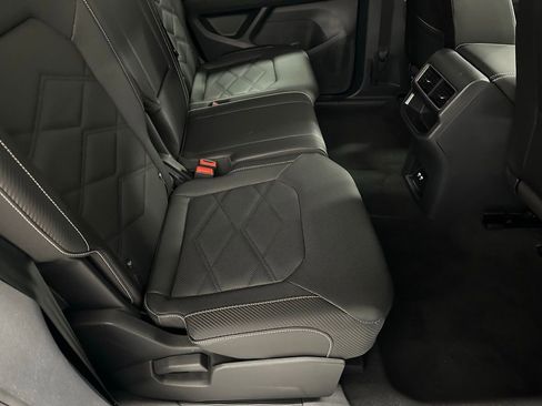 Used 2025 Volkswagen Atlas Cross Sport SE image 56