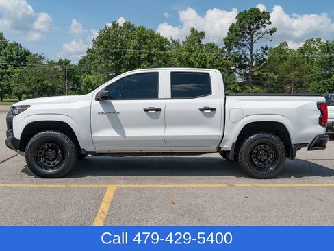 Used 2023 Chevrolet Colorado W/T w/ WT Convenience Package II AWD/4WD image 3