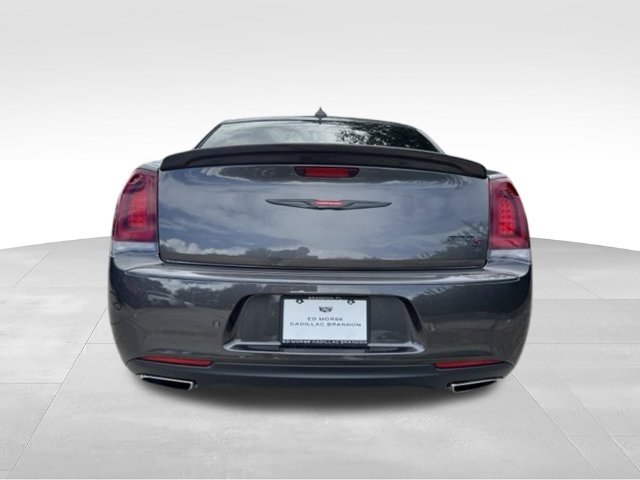 Used 2023 Chrysler 300 S w/ Comfort Group RWD image 5