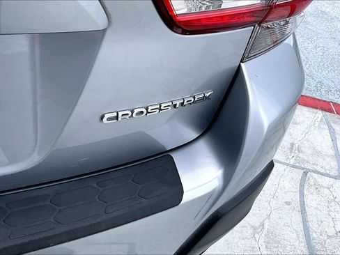 Used 2019 Subaru Crosstrek 2.0i Premium AWD/4WD image 23