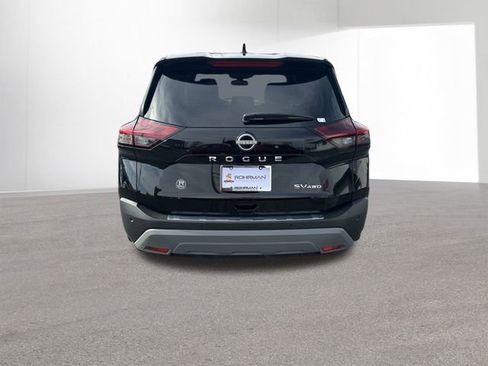 Certified 2022 Nissan Rogue SV image 5