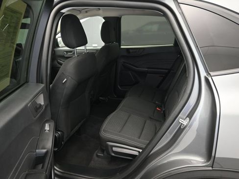 Used 2025 Ford Escape Active AWD/4WD image 17