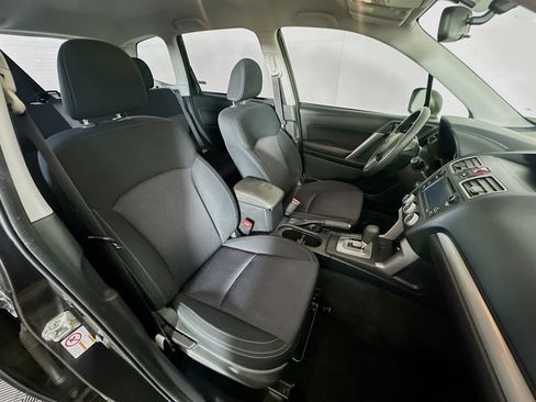 Used 2018 Subaru Forester 2.5i w/ Alloy Wheel Package image 28