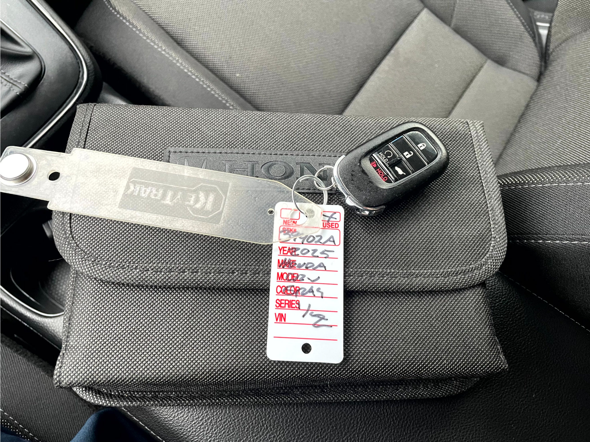 Certified 2025 Honda CR-V EX image 21