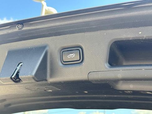 Used 2023 Hyundai Santa Fe Calligraphy image 14