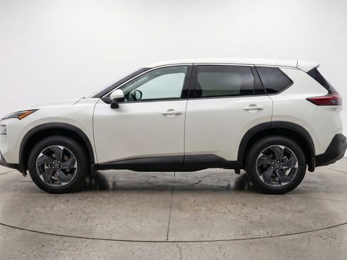 Used 2025 Nissan Rogue SV image 5