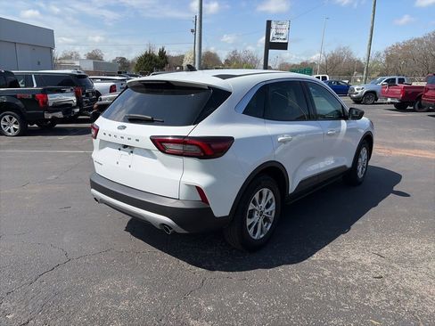 Used 2024 Ford Escape Active image 7