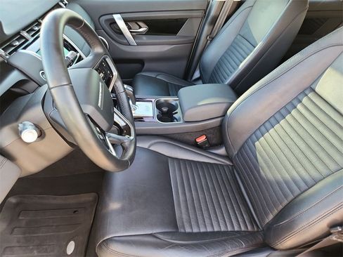 Used 2021 Land Rover Discovery Sport S image 10