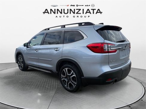 Used 2023 Subaru Ascent Touring image 3