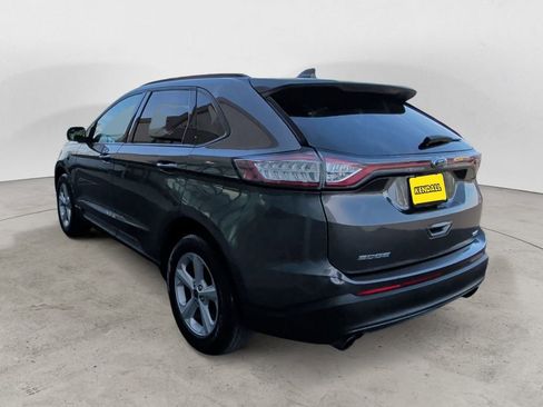 Used 2018 Ford Edge SE AWD/4WD image 3