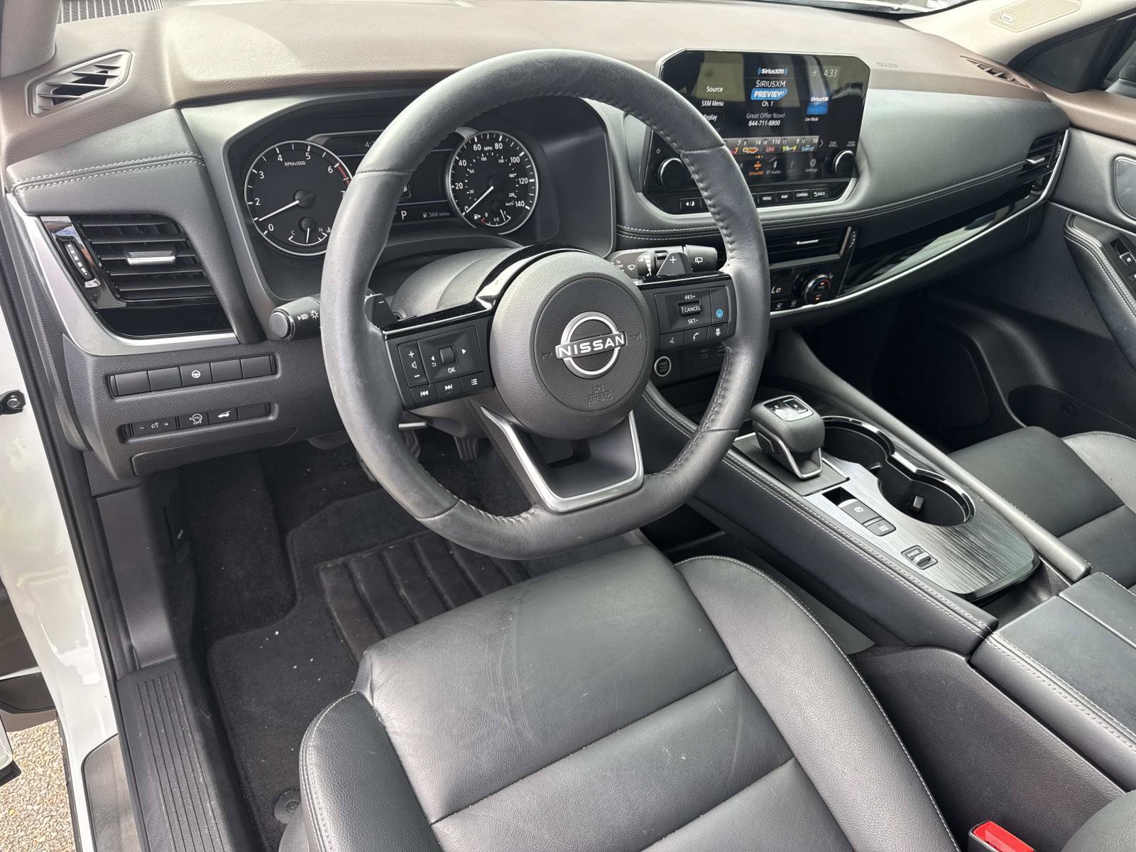 Used 2023 Nissan Rogue SL w/ SL Premium Package FWD image 20