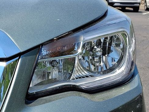 Used 2018 Subaru Forester 2.5i Limited AWD/4WD image 29