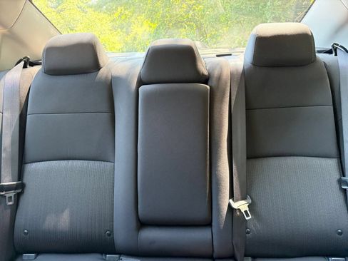 Used 2026 Nissan Altima 2.5 SV FWD image 38
