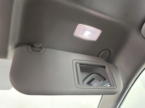 Used 2022 Toyota RAV4 LE image 34