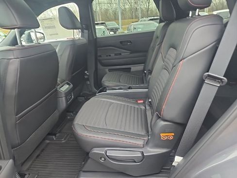 New 2026 Nissan Pathfinder Rock Creek image 37