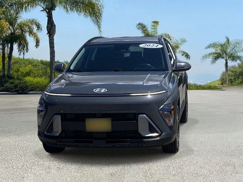 Used 2024 Hyundai Kona SEL w/ Convenience Package FWD image 7
