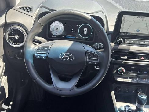 Used 2022 Hyundai Kona Limited AWD/4WD image 15