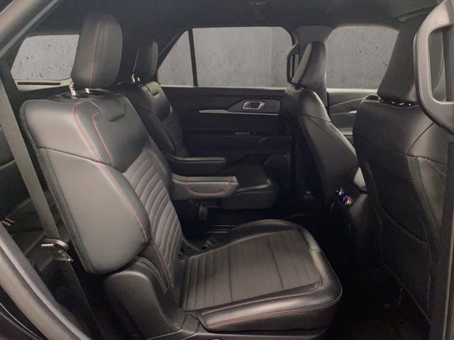 Used 2018 Ford Escape Titanium w/ Ford Safe & Smart Package AWD/4WD image 62