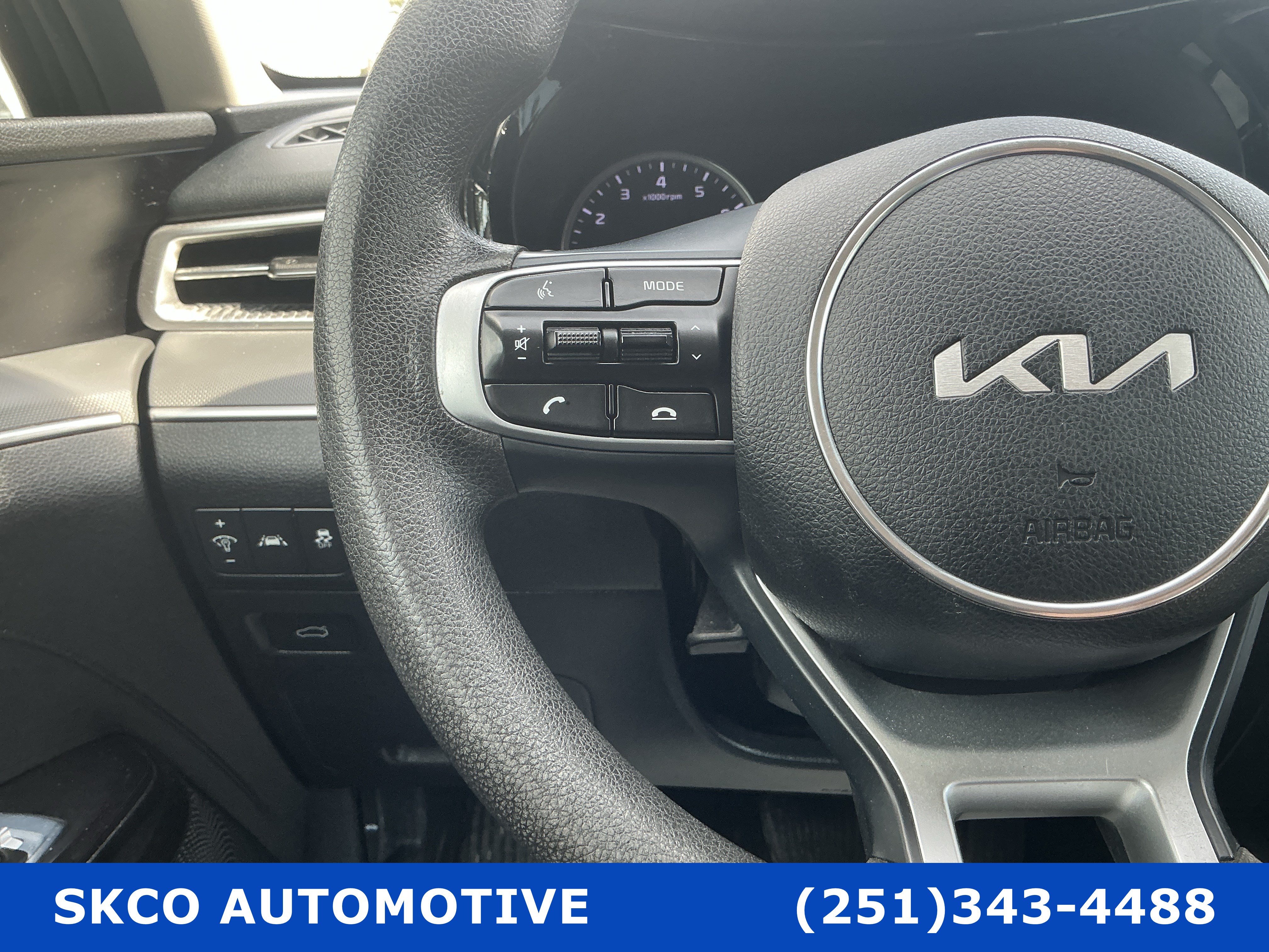 Used 2024 Kia K5 LXS FWD image 19