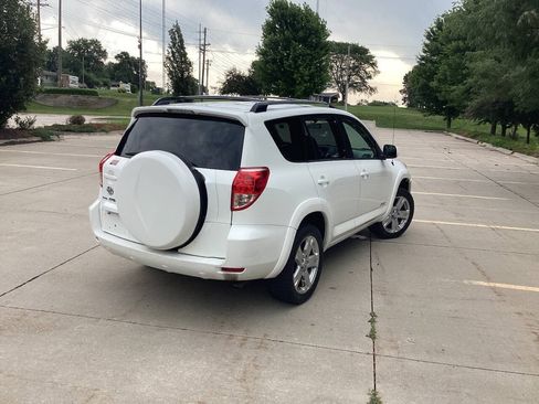 Used 2007 Toyota RAV4 Sport FWD image 4