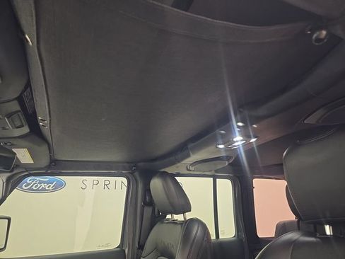 Used 2021 Jeep Wrangler Unlimited Sahara w/ Cold Weather Group AWD/4WD image 21