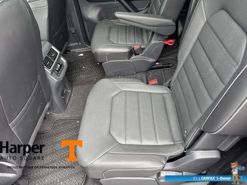 Used 2024 Volkswagen Atlas SEL AWD/4WD image 10