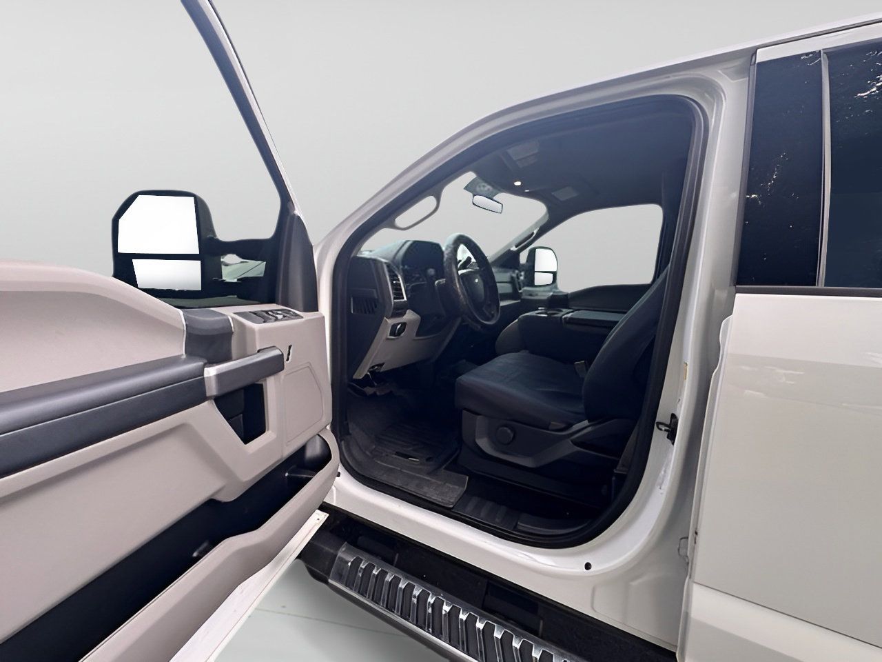 Used 2018 Ford F250 XLT AWD/4WD image 13