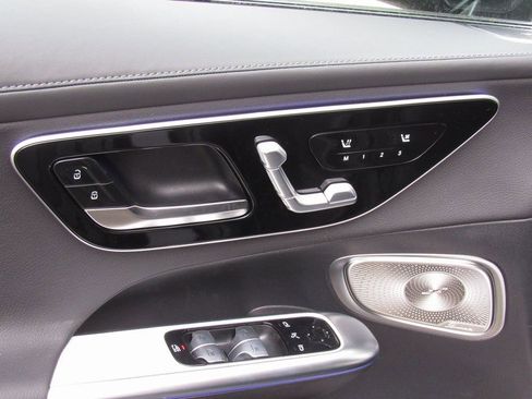 New 2026 Mercedes-Benz GLC 300 4MATIC image 12