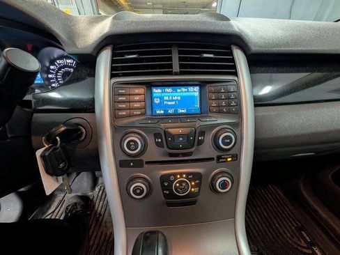 Used 2011 Ford Edge SE FWD image 35