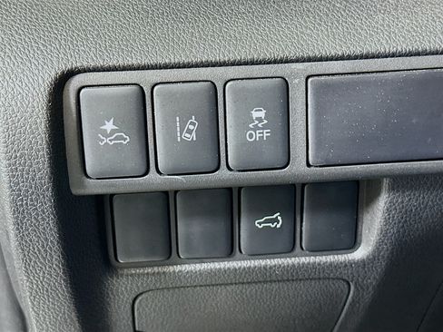 Used 2025 Mitsubishi Eclipse Cross AWD image 16