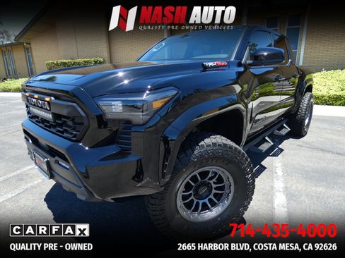 Used 2026 Toyota Tacoma SR5 AWD/4WD image 16