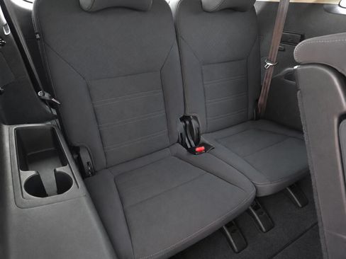 Used 2017 Kia Sorento FWD w/ LX Convenience Package image 37