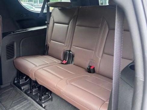 Used 2024 Chevrolet Suburban High Country w/ Max Trailering Package AWD/4WD image 19