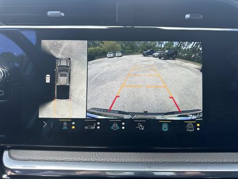 Certified 2023 GMC Sierra 1500 Denali w/ Technology Package AWD/4WD image 15