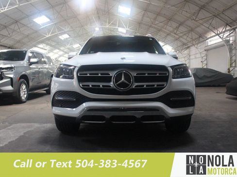 Used 2023 Mercedes-Benz GLS 450 4MATIC image 5