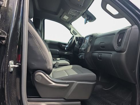 Used 2023 Chevrolet Silverado 1500 Custom w/ LPO, Dark Essentials Package AWD/4WD image 18