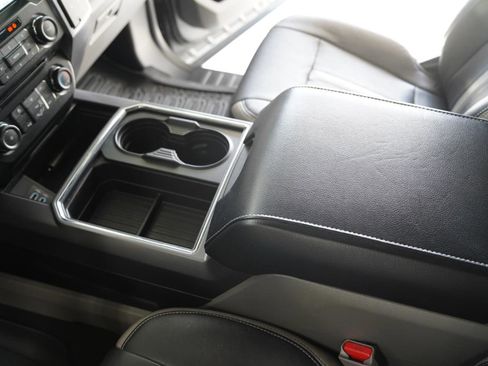 Used 2017 Ford F250 XLT w/ XLT Value Package image 20