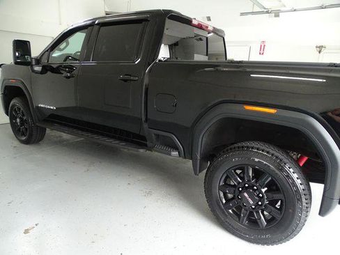 Used 2024 GMC Sierra 2500 AT4 w/ AT4 Premium Plus Package AWD/4WD image 20