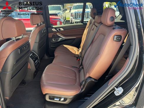 Used 2022 BMW ALPINA XB7 AWD/4WD image 39