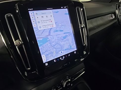 Certified 2023 Volvo C40 P8 Recharge Ultimate image 31