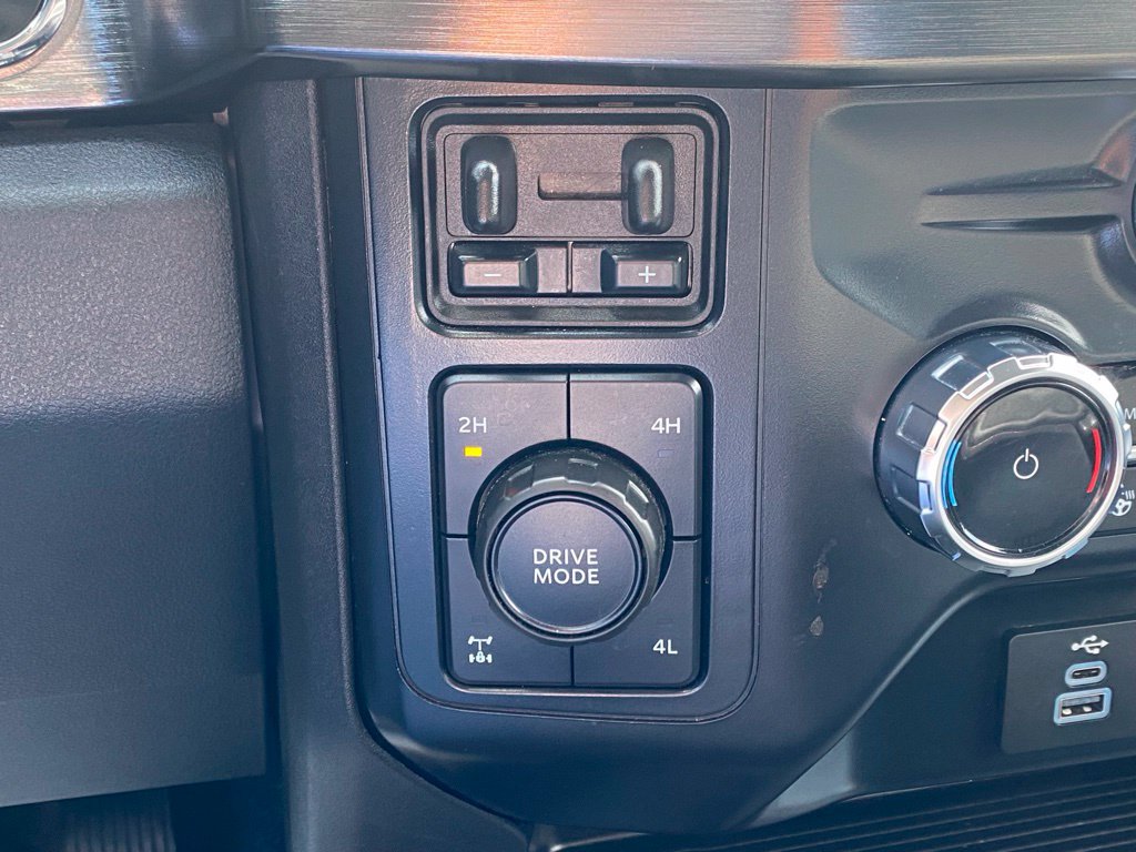 Used 2024 Ford F250 Lariat AWD/4WD image 31
