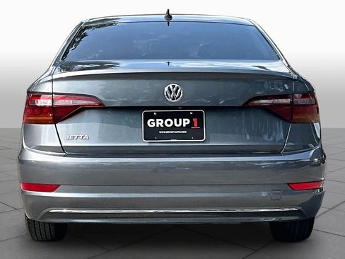 Used 2019 Volkswagen Jetta SE FWD image 5