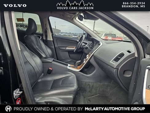 Used 2017 Volvo XC60 T5 Inscription w/ Advanced Package image 26