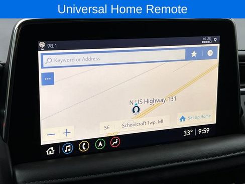 Used 2021 Chevrolet Suburban Z71 w/ Z71 Signature Package image 30