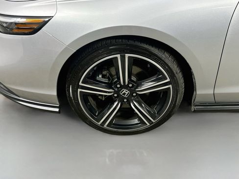 Used 2024 Honda Accord Sport image 8