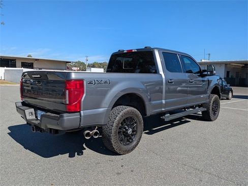 Used 2022 Ford F350 Lariat w/ Black Appearance Package image 3